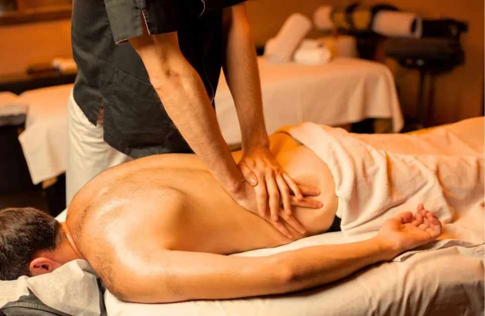 Man enjoying a therapeutic back massage. Massage Chermside West. Brisbane Livewell Clinic