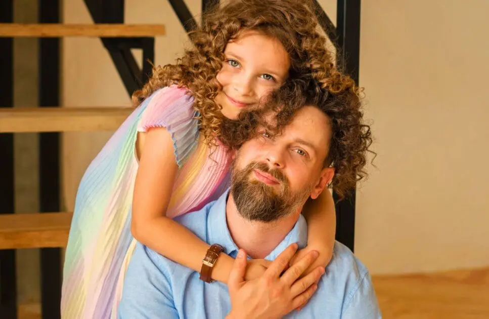 Father and daughter smile together for a cheerful photo. Drug and Alcohol Counselling. Hypnotherapy Wavell Heights. Hypnosis in Wavell Heights. MTHFR Gene Test. Brisbane Livewell Clinic