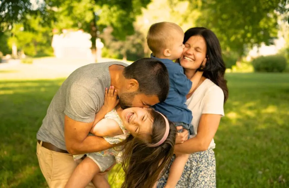 Family having fun outdoors. Family Counselling. What is Leaky Gut Australia. Holistic Counselling Near Me. Brisbane Livewell Clinic